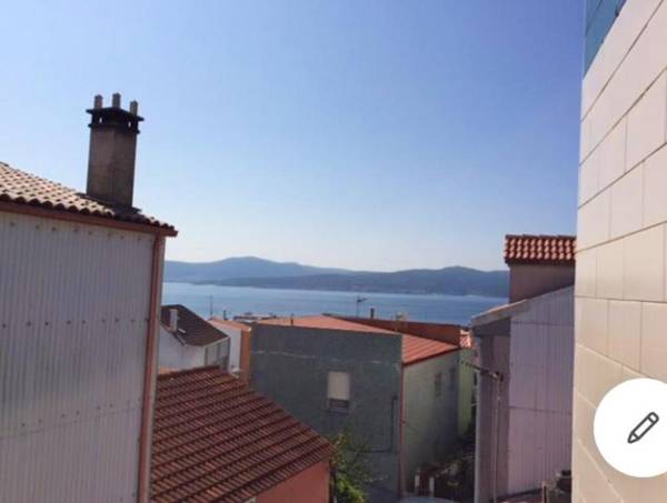 2 bedrooms house with sea view and wifi at Corme Porto 6 km away from the beach