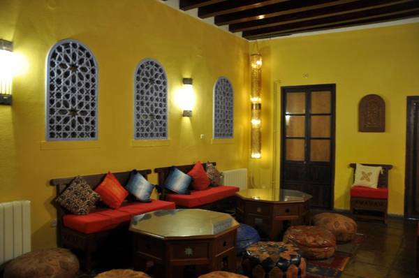 Hotel Riad Lineros 38