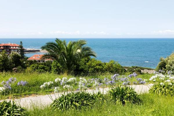 Abba Comillas Golf Apartments