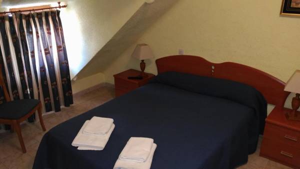 Hostal Aribel Longinos