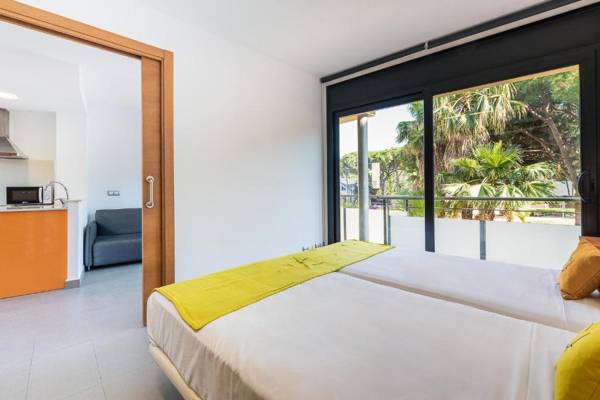 Aparthotel Las Palmeras Castelldefels