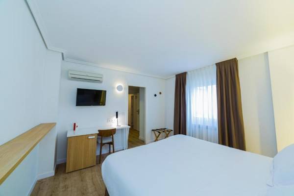 Hospedium Hotel Cañitas Maite