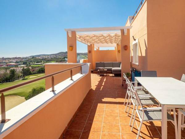 2163-Amazing penthouse 2 terraces sea-golf view