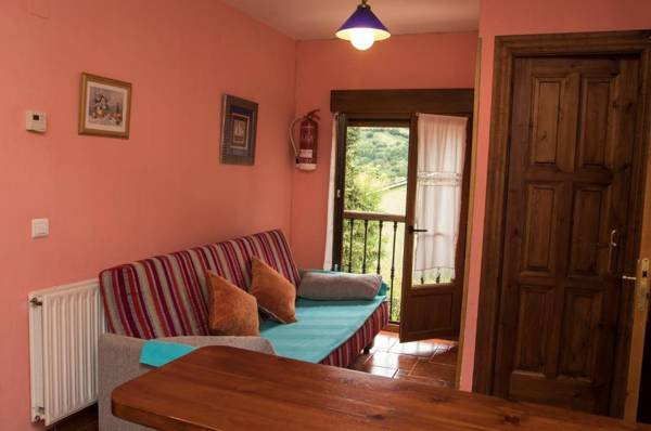 Apartamentos la Regoria