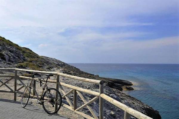 VILLA AUREA-Cala Mesquida- Primera linea de Mar