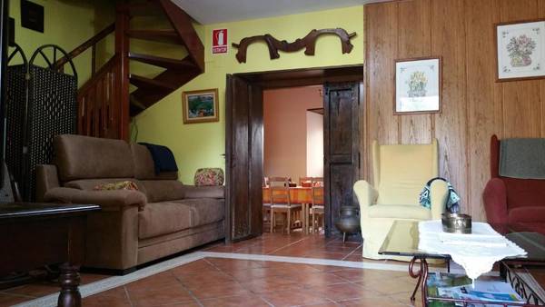 La Pumarada De Limes 2 Leitariegos