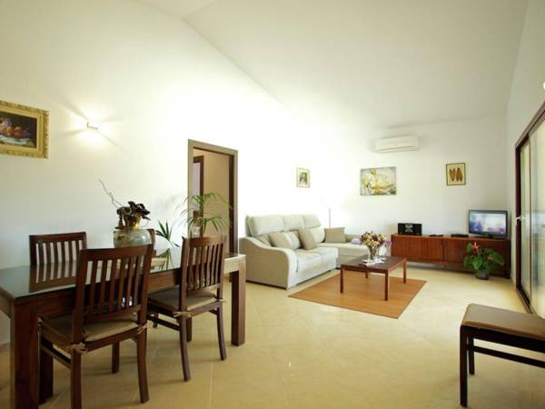 Beautiful country house in the small town of Campanet with private pool