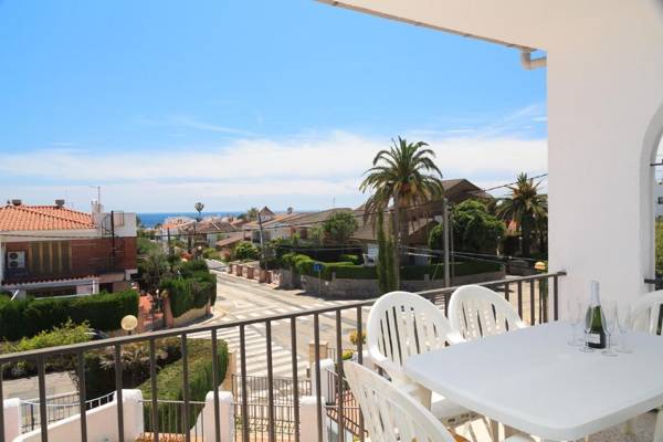 UHC Acacias Apartments