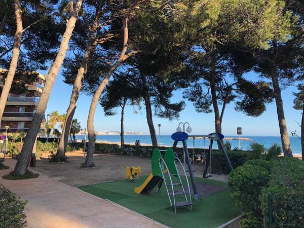 For A Stay Internacional