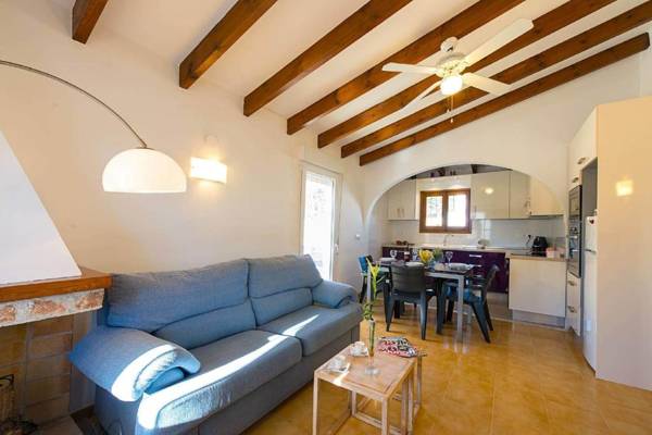 Villa Neus - PlusHolidays