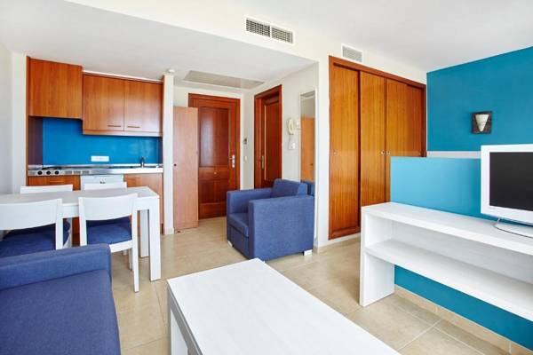 Universal Hotel Bikini