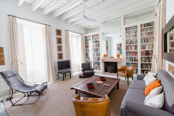 Apartamentos La Botanica Cadiz