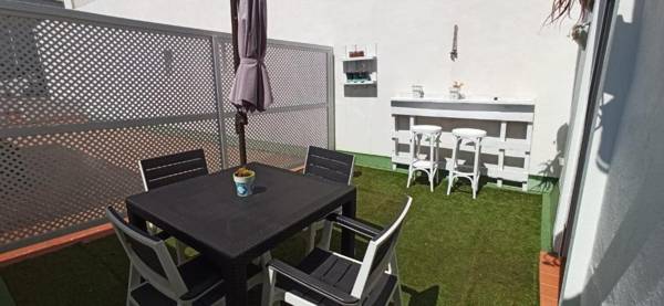 Attic Veedor 19 Days And Many Nights