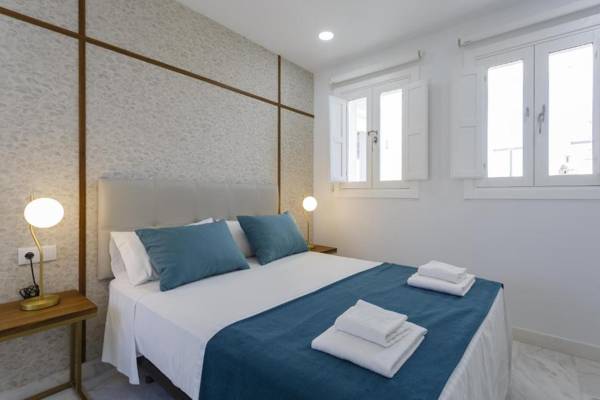 Apartamentos La BRUJULA by CadizRentals