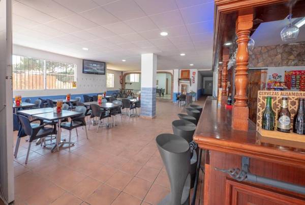 Apartamentos AR Family Muntanya Mar