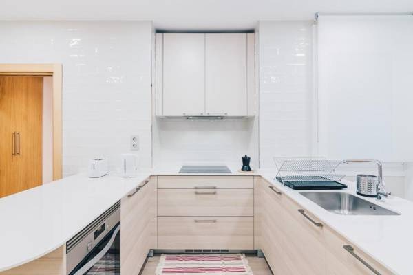 Amalur apartment by People Rentals