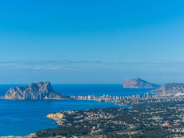 Scenic Villa in Moraira with Swimming Pool