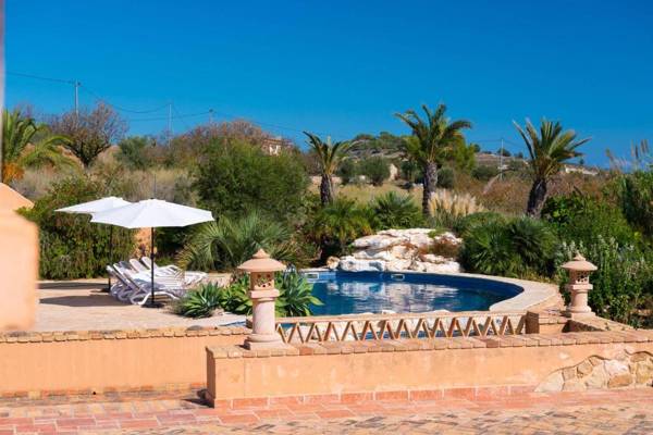 Villa Paraiso - PlusHolidays