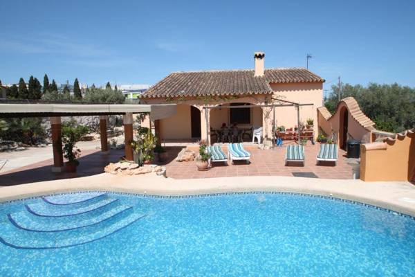 Pineda - modern well-equipped villa with private pool in Costa Blanca