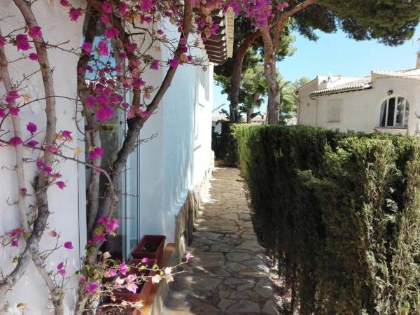 Sun & Sea - Cristina