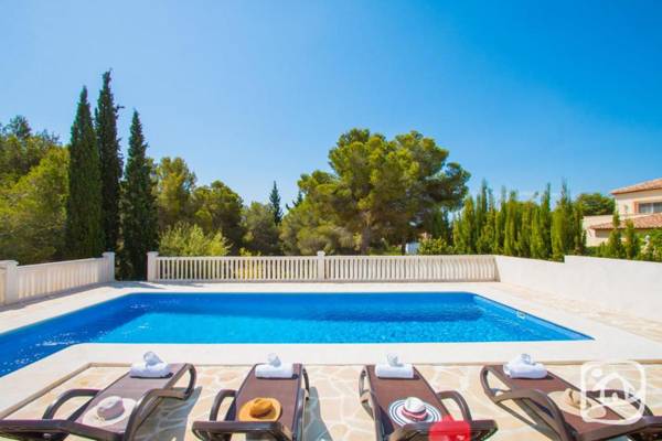 Abahana Villas California