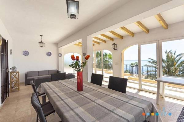 VH CostaBlanca - EVA