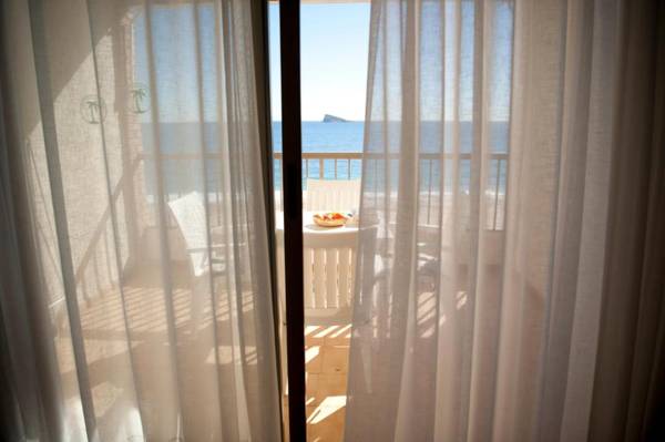 Apartamentos María Cristina Beach