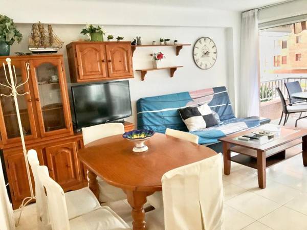 Los Ranchos Levante Apartment