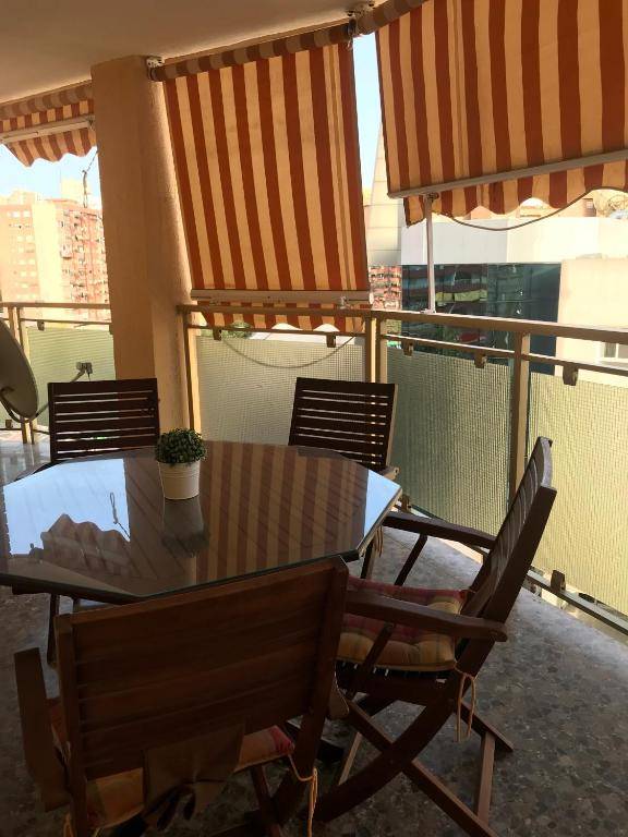 CASA CON VISTAS AL MAR