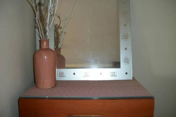 Apartamento Alteanos centrico y confortable soleado con piscina y jardines tenis parking exterior comunitario y la playa andando 10 min