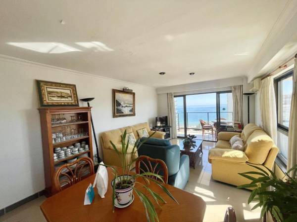 Front al Mar Levante Beach