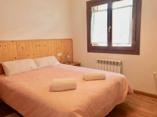 BPirineos-Las Plazas