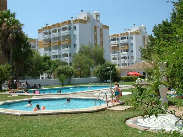 VIVE BENALMÁDENA Apartamento JARDINES GAMONAL Céntrico y Tranquilo a 700m de la PLAYA