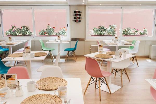 Tres Torres Atiram Hotels