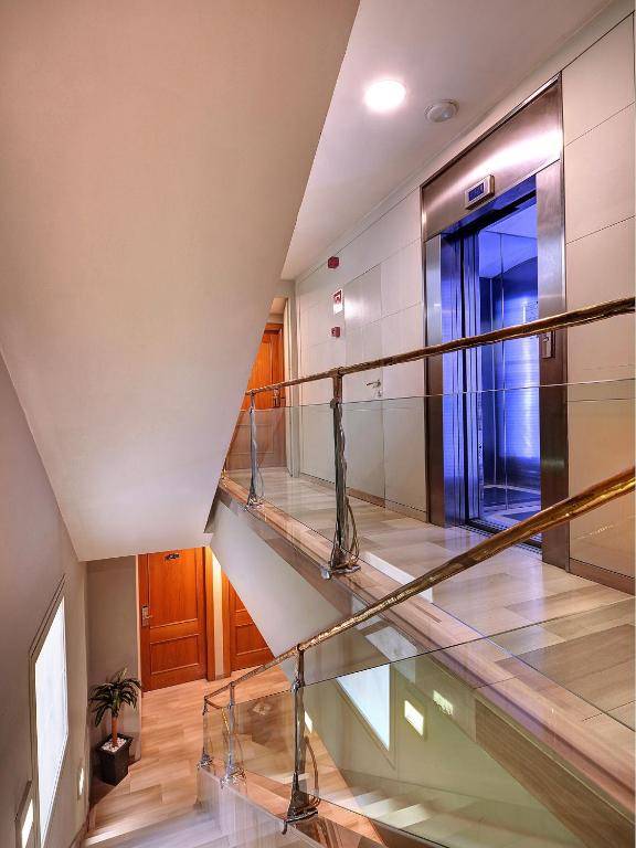 Apartaments-Hotel Hispanos 7 Suiza