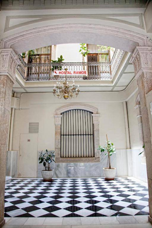 Hostal Ramos
