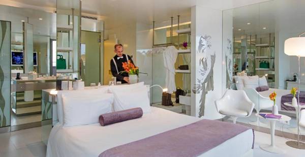 The Mirror Barcelona