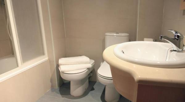 Alguera Apartments Industria