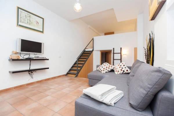 Stay Barcelona Gracia Apartments