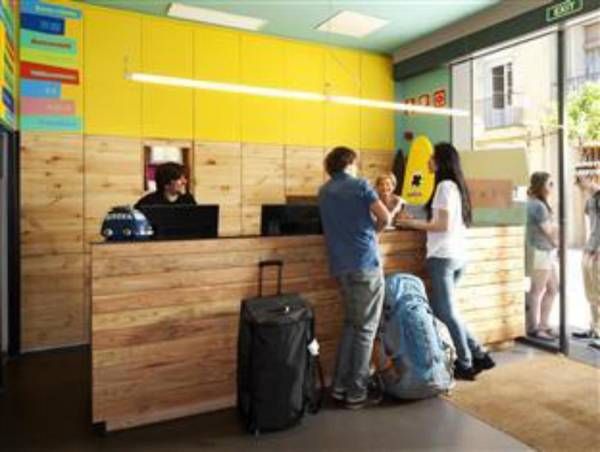 Amistat Beach Hostel Barcelona