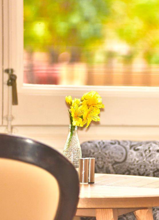 Mihlton Barcelona Boutique B&B