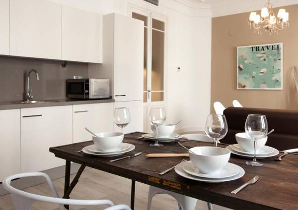 Click&Flat Seneca Suites