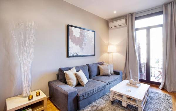 Apartments Barcelona & Home Deco Viladomat