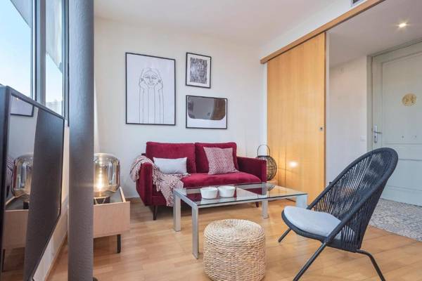 SIBS UNIVERSITAT - Cosmopolitan Apartament Lgtbi