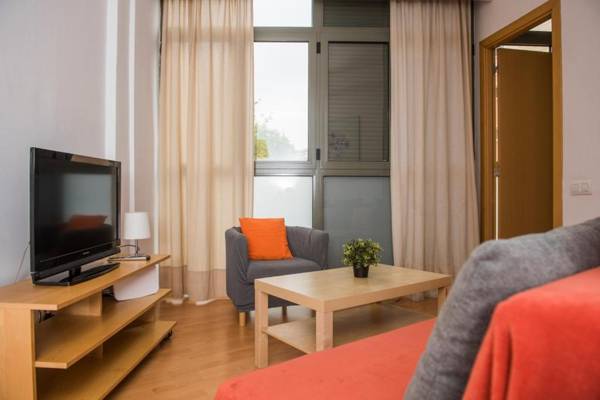 SF2 - Sagrada Familia bright & quiet apartment