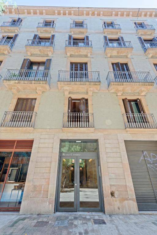 Caterina Corporate House