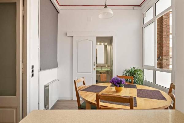 Stay U-nique Apartments Hospital Clinic