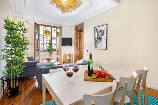 Stay U-nique Apartments Arago