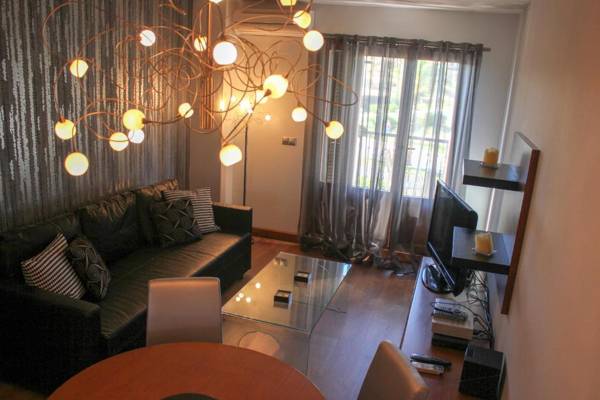 (KEO001) Modern Apartment with Roof Terrace