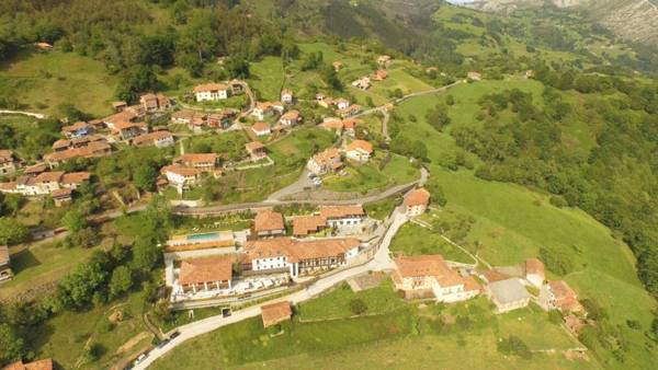 Puebloastur Eco Resort Hotel & Spa